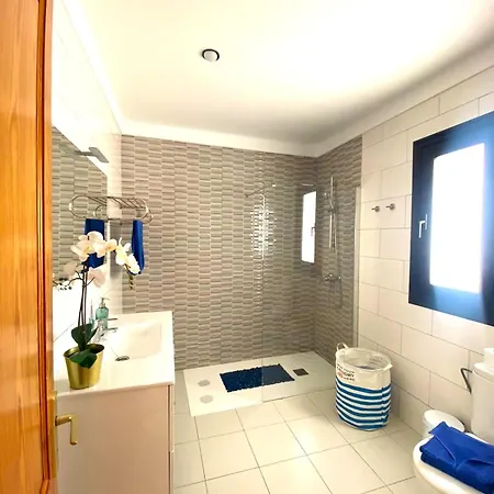 Вилла Roferos 32