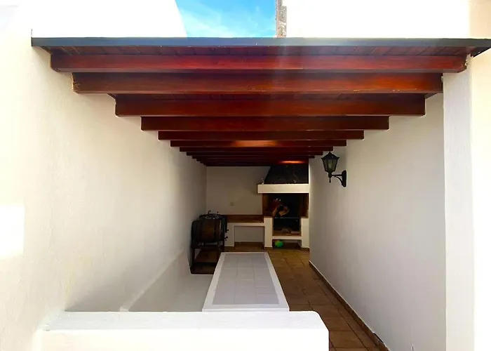 Roferos 32 Puerto del Carmen (Lanzarote)